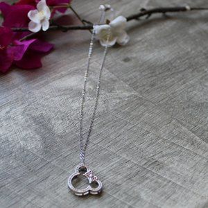 Minnie necklace